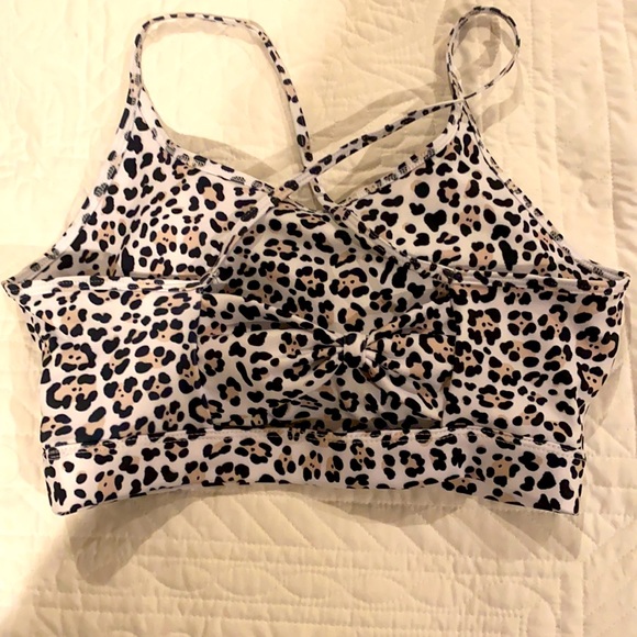 Shein Tops - Picture 2 of 4